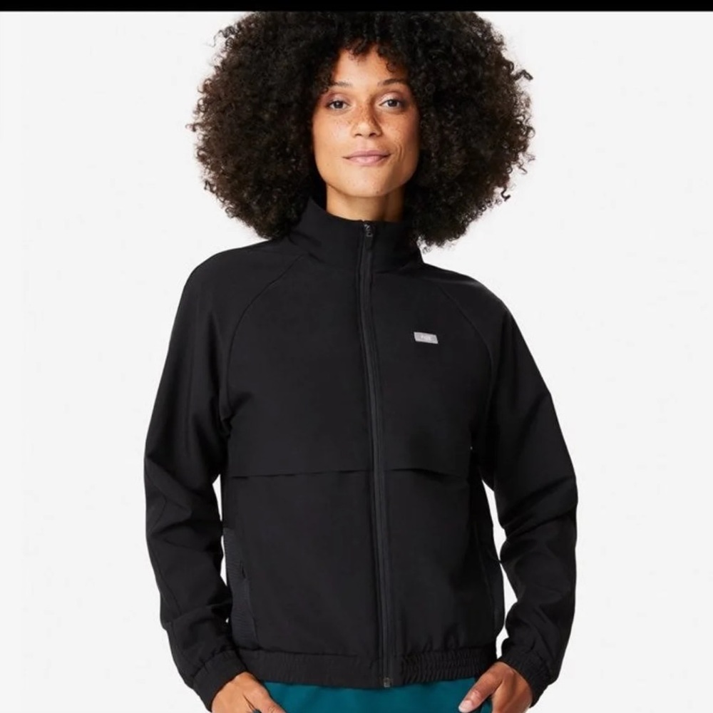 - Figs Sydney Scrub jacket